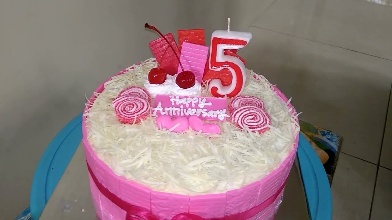 Detail Kue Tart Pink Coklat Nomer 37