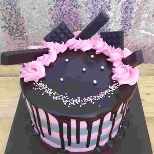 Detail Kue Tart Pink Coklat Nomer 43