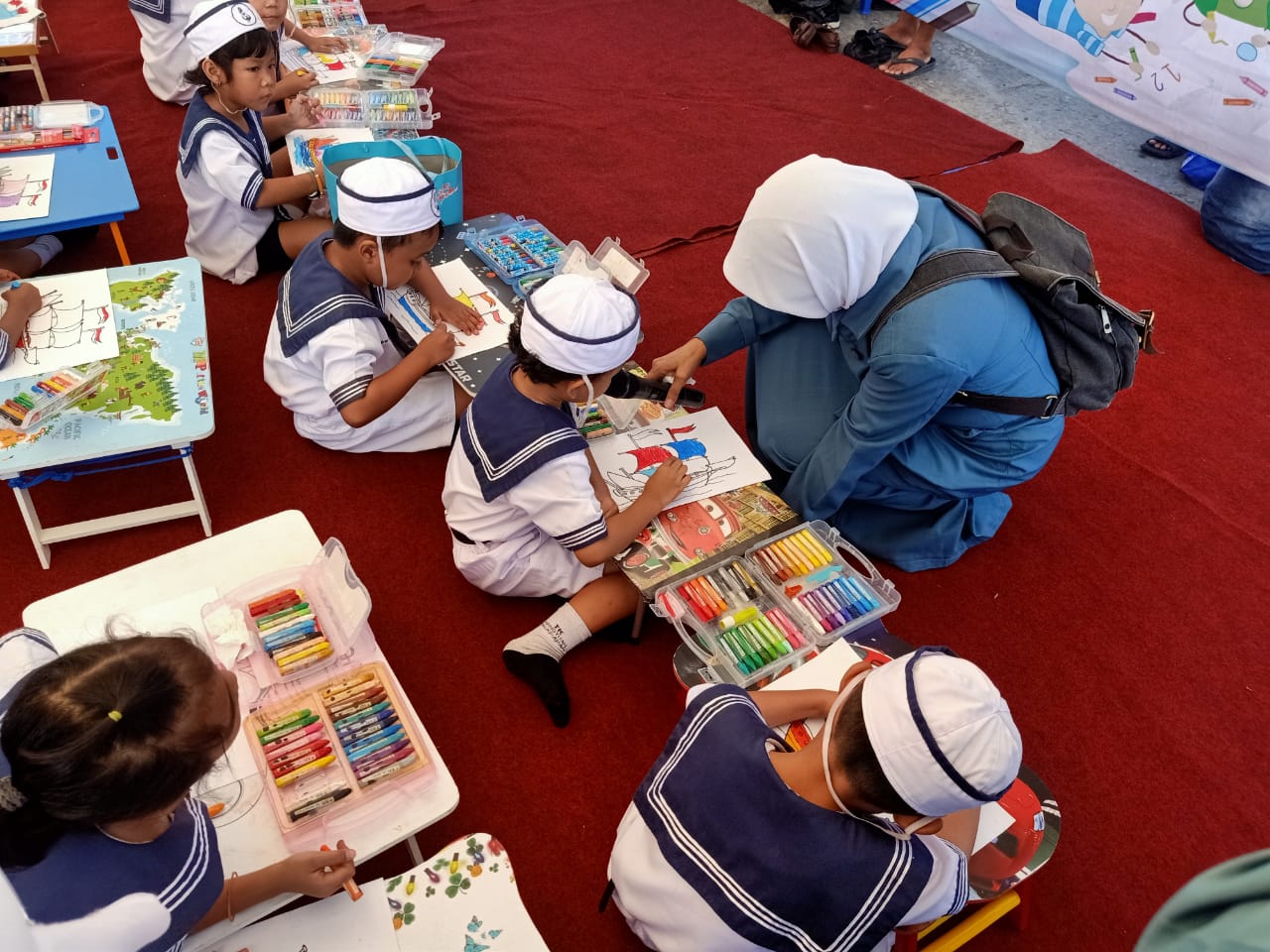 Detail Mewarnai Gambar Gedung Sekolah Tk Nomer 52