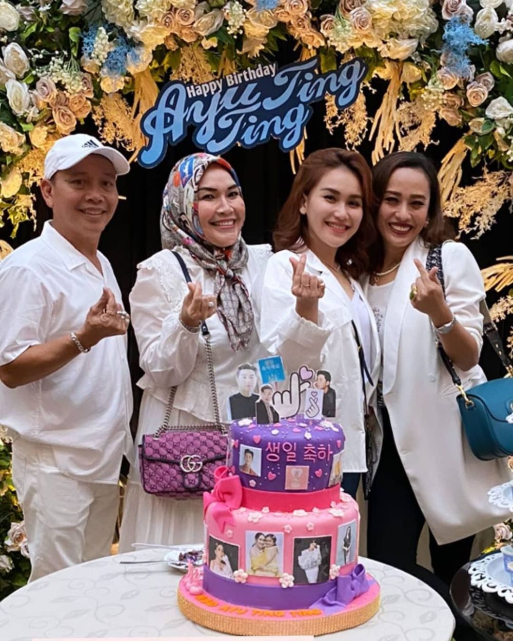 Detail Kue Ulang Tahun 15 Tahun Nomer 28