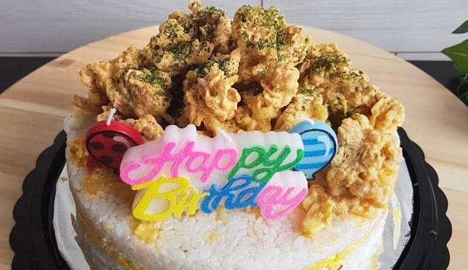 Detail Kue Ulang Tahun Ayam Nomer 35