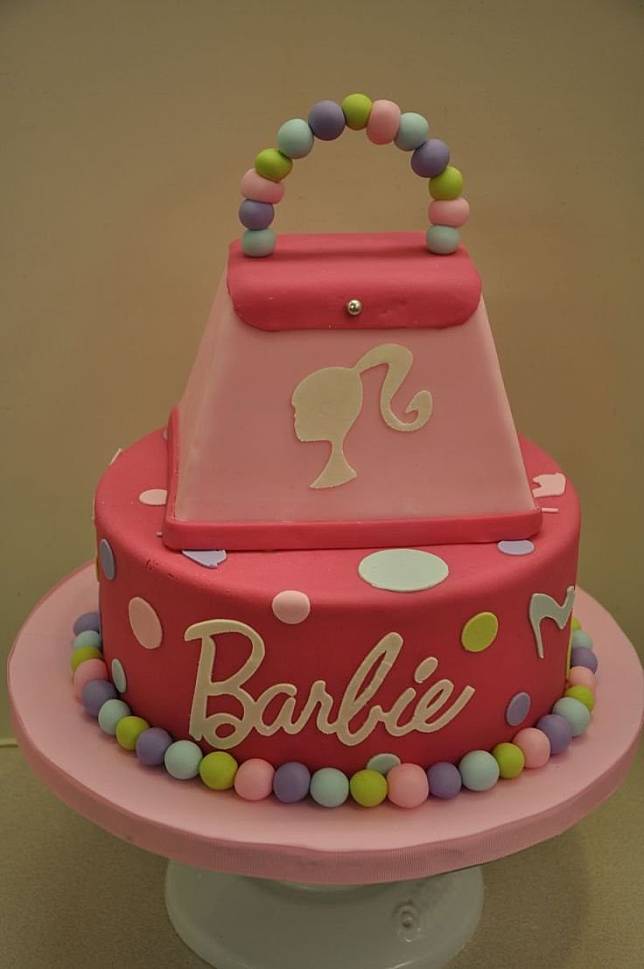 Detail Kue Ulang Tahun Barbie Kupu Kupu Nomer 47