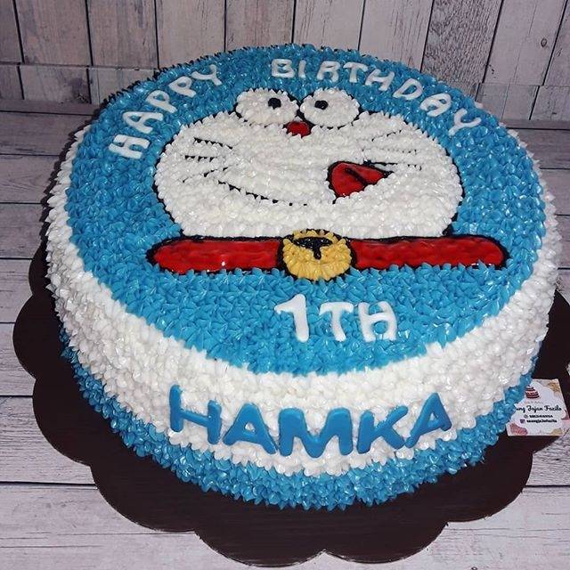 Detail Kue Ulang Tahun Bentuk Doraemon Nomer 18