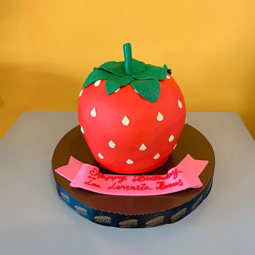 Detail Kue Ulang Tahun Bentuk Strawberry Nomer 17