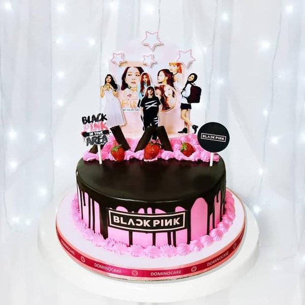 Kue Ulang Tahun Black Pink - KibrisPDR