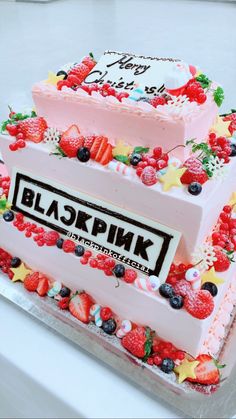 Detail Kue Ulang Tahun Black Pink Nomer 50