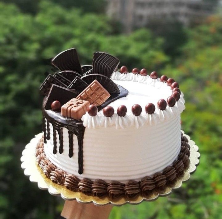 Detail Kue Ulang Tahun Coklat Nomer 37