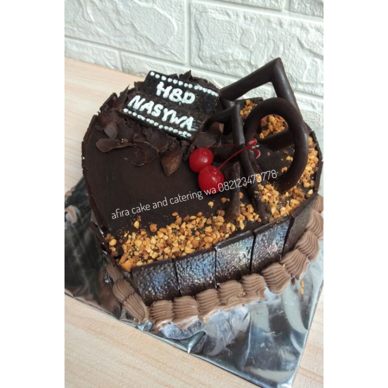 Detail Kue Ulang Tahun Coklat Nomer 50