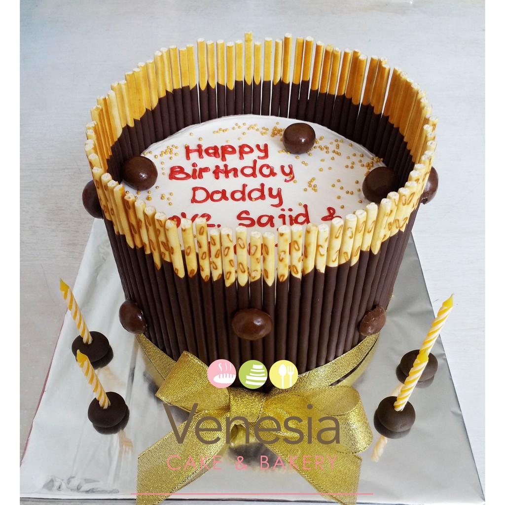 Detail Kue Ulang Tahun Coklat Lapis Nomer 9