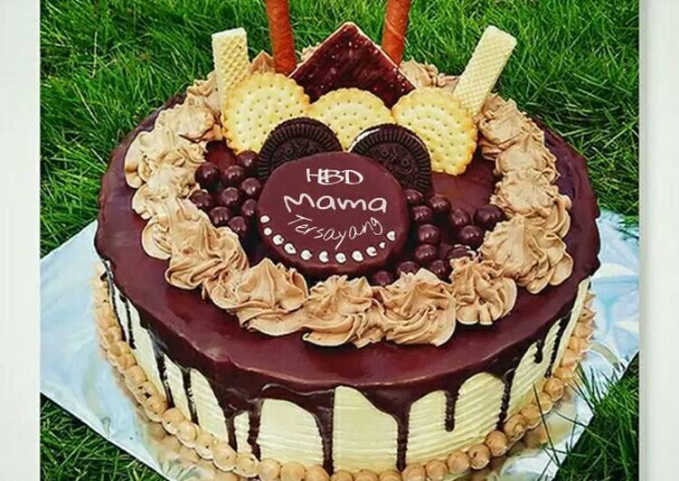 Detail Kue Ulang Tahun Coklat Putih Nomer 16