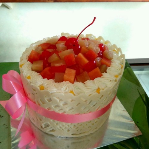 Detail Kue Ulang Tahun Coklat Putih Nomer 5