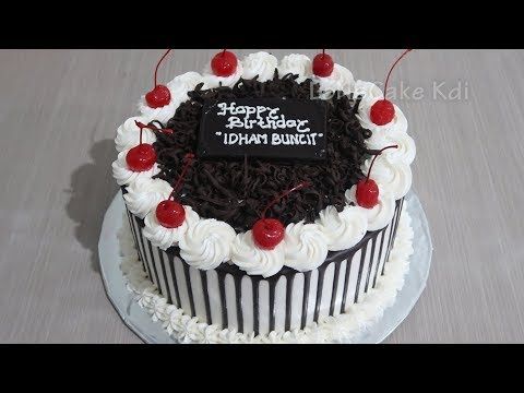 Detail Kue Ulang Tahun Coklat Putih Nomer 7