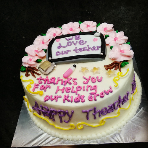 Detail Kue Ulang Tahun Dan Ucapannya Nomer 2