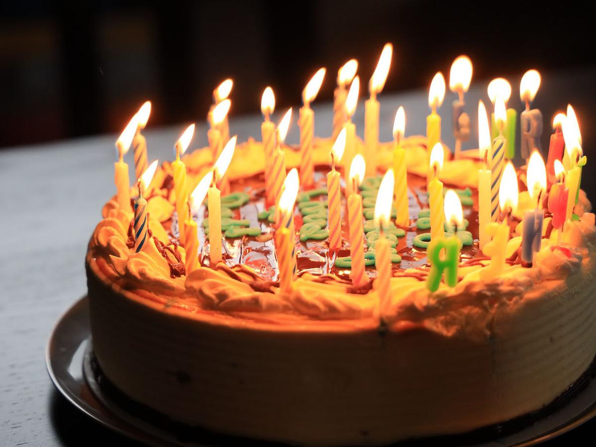 Detail Kue Ulang Tahun Dan Ucapannya Nomer 49