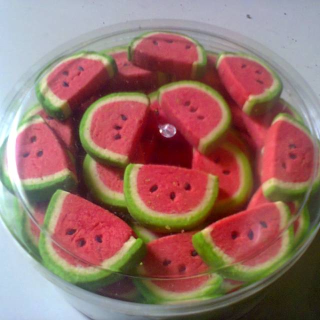 Detail Kue Ulang Tahun Dari Buah Semangka Nomer 46