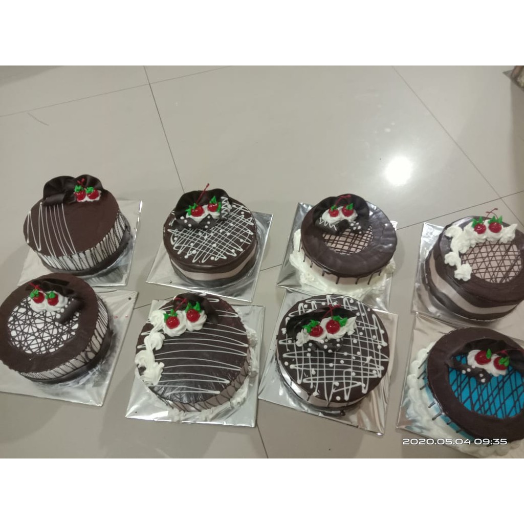 Detail Kue Ulang Tahun Dewasa Simple Nomer 29