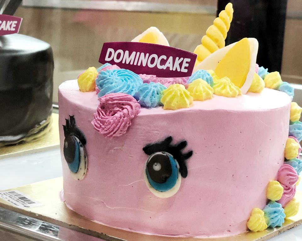 Detail Kue Ulang Tahun Domino Nomer 6