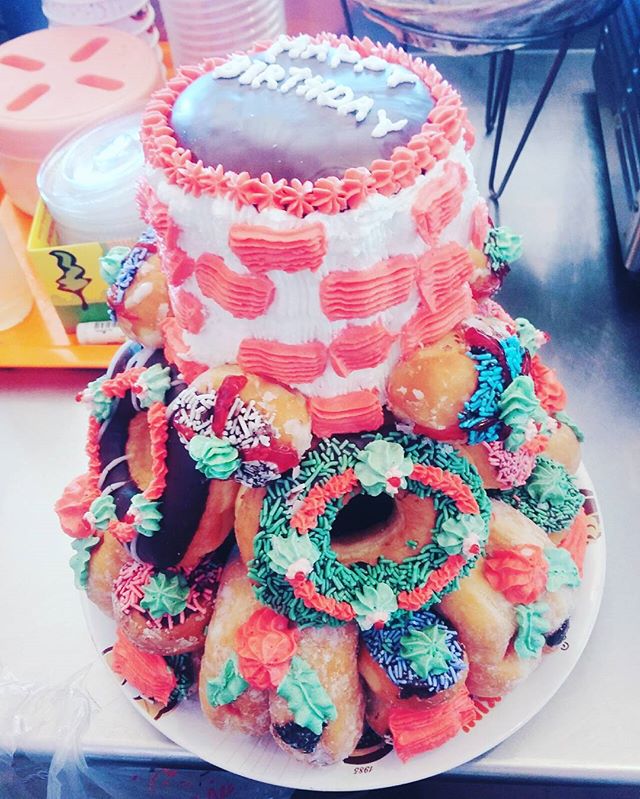 Detail Kue Ulang Tahun Dunkin Donuts Nomer 8