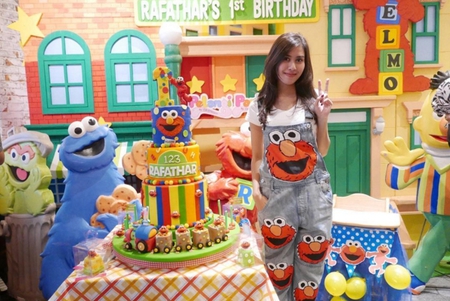 Detail Kue Ulang Tahun Elmo Nomer 20