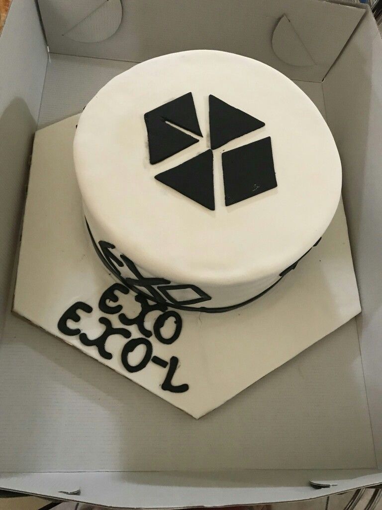 Detail Kue Ulang Tahun Exo Nomer 13