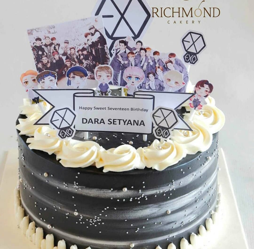 Detail Kue Ulang Tahun Exo Nomer 15
