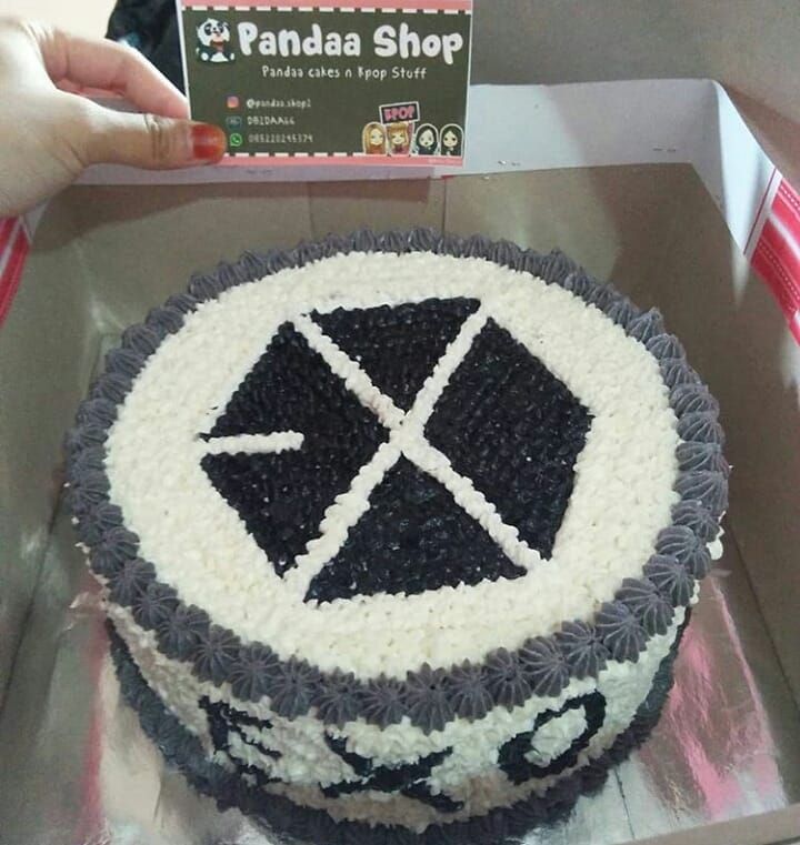 Detail Kue Ulang Tahun Exo Nomer 6