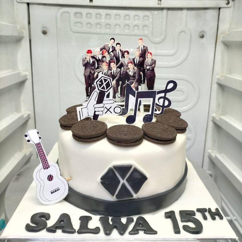 Detail Kue Ulang Tahun Exo Nomer 9