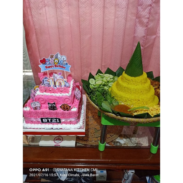 Detail Kue Ulang Tahun Foto Nomer 54