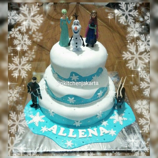 Detail Kue Ulang Tahun Frozen Tingkat Nomer 29