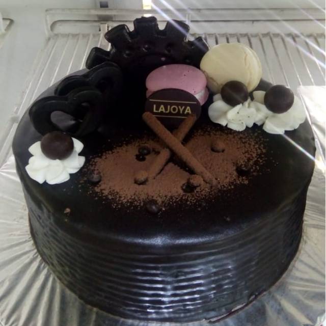 Detail Kue Ulang Tahun Full Coklat Nomer 22