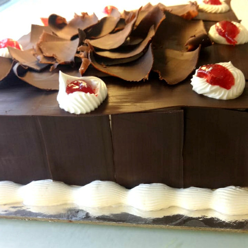 Detail Kue Ulang Tahun Full Coklat Nomer 55