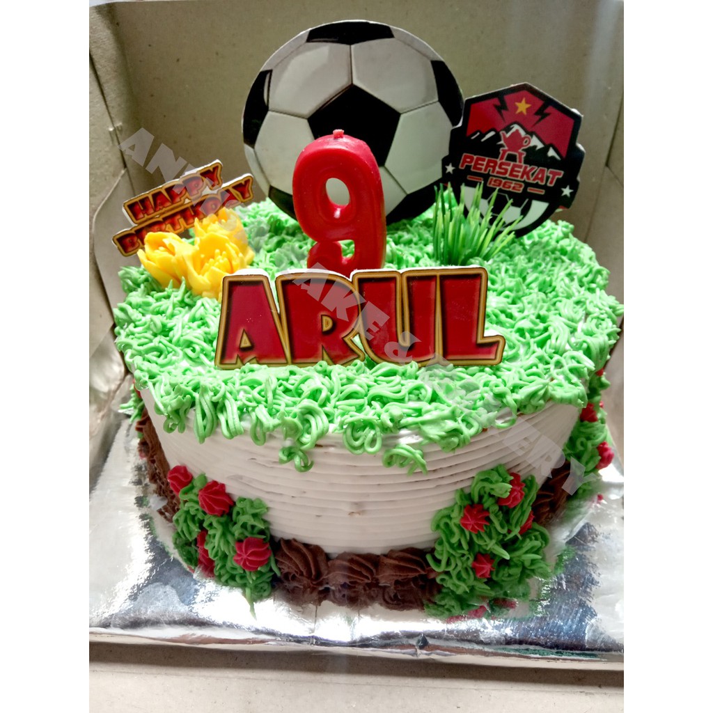 Detail Kue Ulang Tahun Gambar Bola Nomer 53