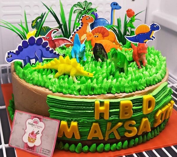 Detail Kue Ulang Tahun Gambar Dinosaurus Nomer 29