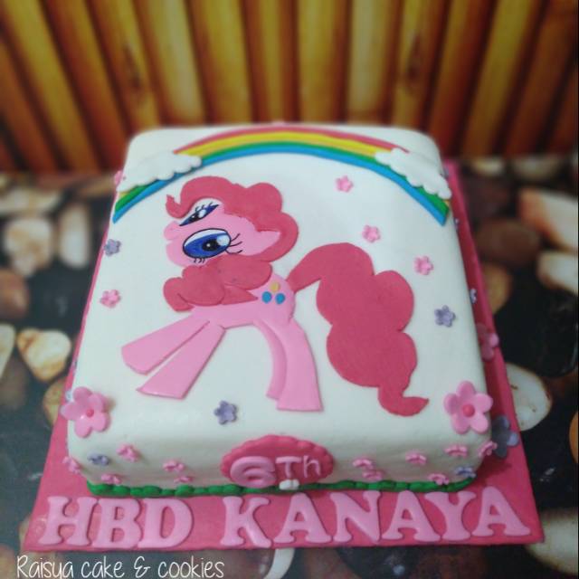 Detail Kue Ulang Tahun Gambar Kuda Poni Nomer 52