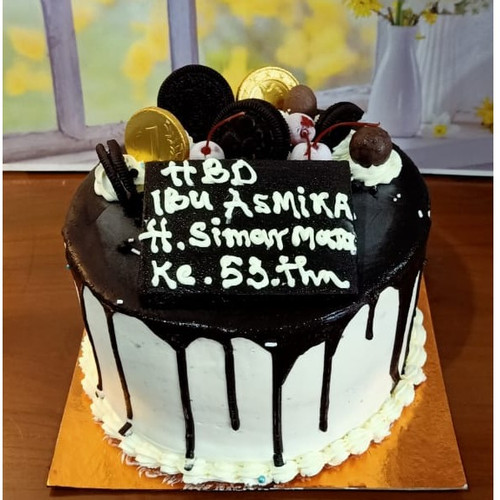 Detail Kue Ulang Tahun Gambar Orang Nomer 12