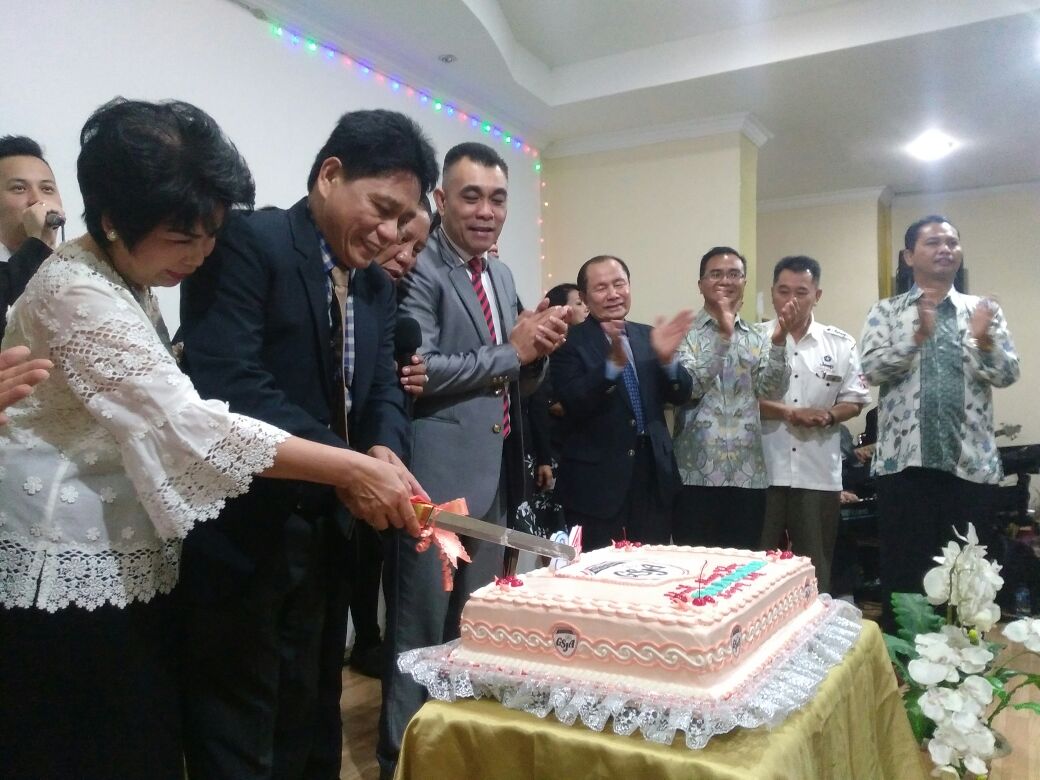 Detail Kue Ulang Tahun Gereja Nomer 19