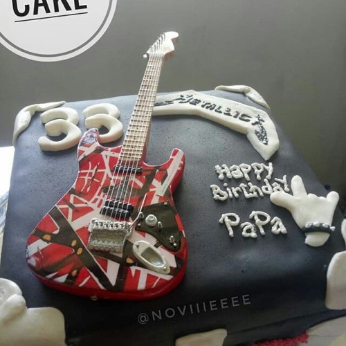 Detail Kue Ulang Tahun Gitar Nomer 44