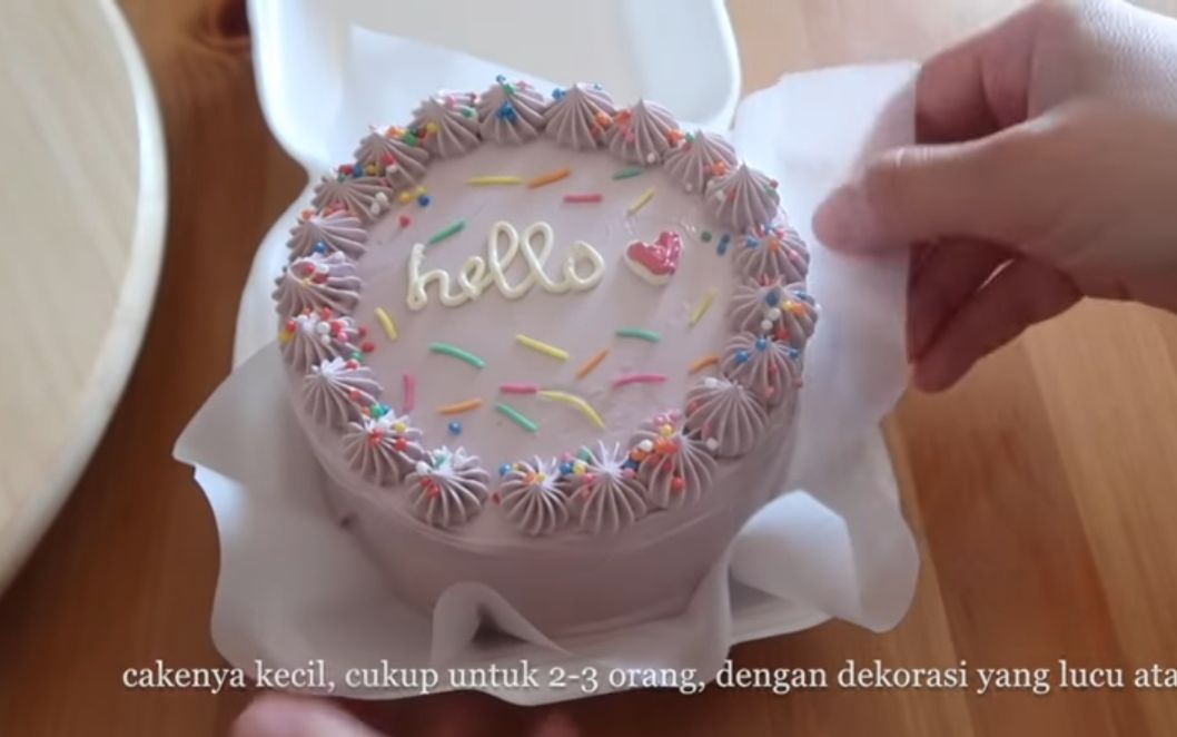 Detail Kue Ulang Tahun Kecil Simple Nomer 3