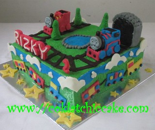 Detail Kue Ulang Tahun Kereta Api Thomas Nomer 16