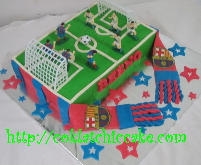 Detail Kue Ulang Tahun Lapangan Bola Nomer 21