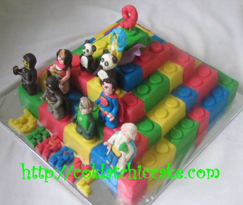 Detail Kue Ulang Tahun Lego Nomer 34