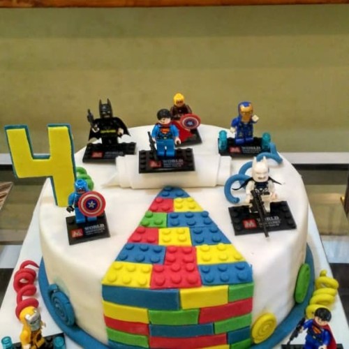 Detail Kue Ulang Tahun Lego Nomer 7