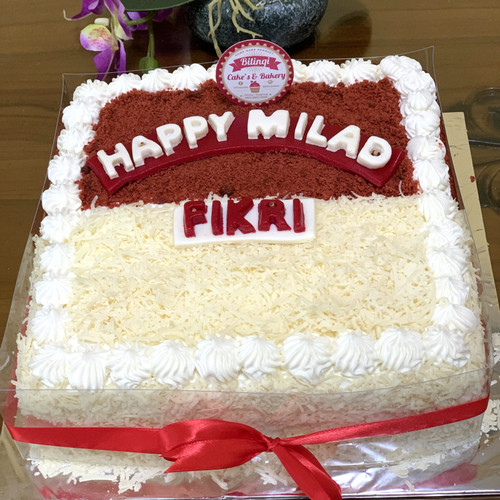 Detail Kue Ulang Tahun Merah Putih Nomer 26