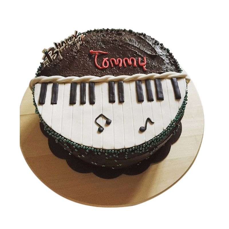 Detail Kue Ulang Tahun Piano Nomer 15