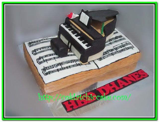 Detail Kue Ulang Tahun Piano Nomer 5