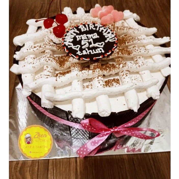 Detail Kue Ulang Tahun Raksasa Nomer 15