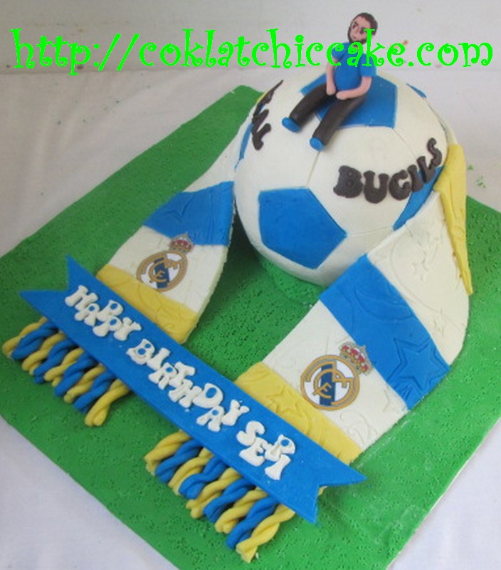 Detail Kue Ulang Tahun Real Madrid Nomer 49