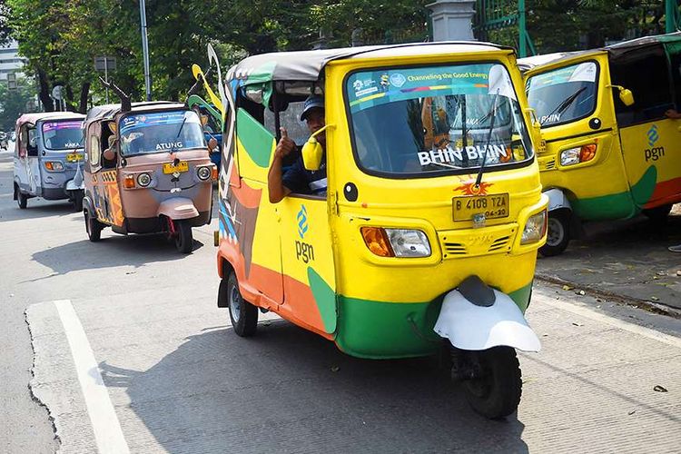 Detail Mewarnai Gambar Naik Ojek Nomer 27