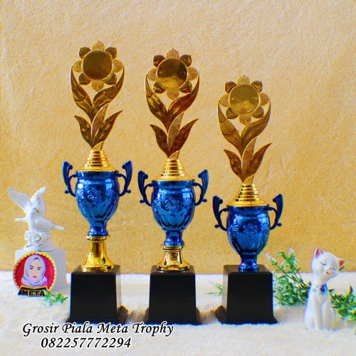 Detail Mewarnai Gambar Piala Nomer 35