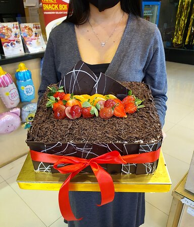 Detail Kue Ulang Tahun Strawberry Nomer 39